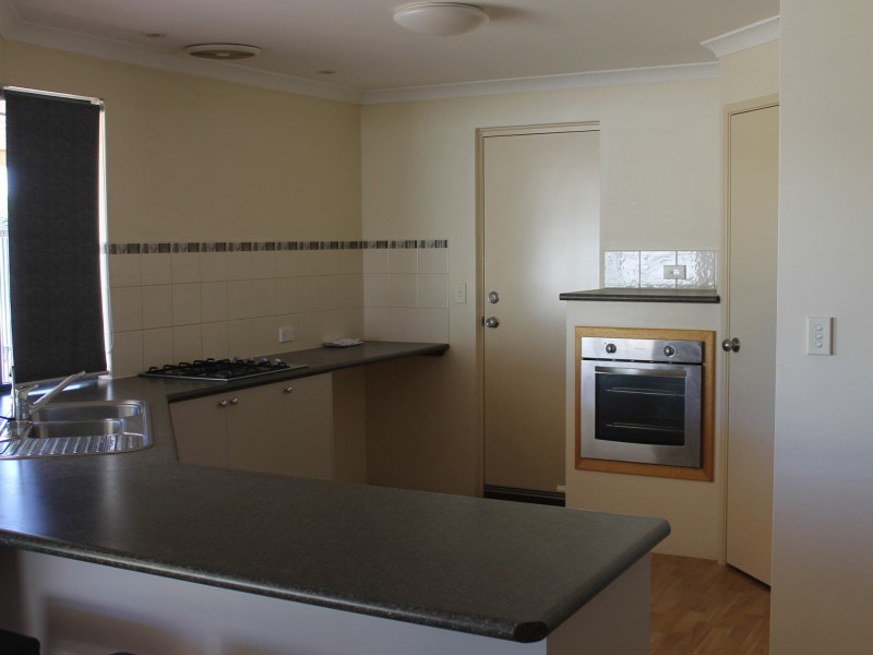 42 The Boulevard, Australind WA 6233