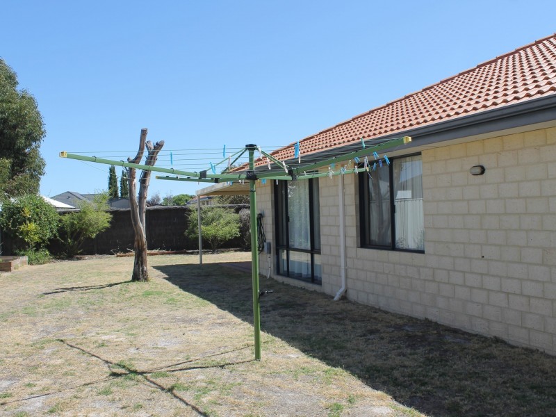 42 The Boulevard, Australind WA 6233
