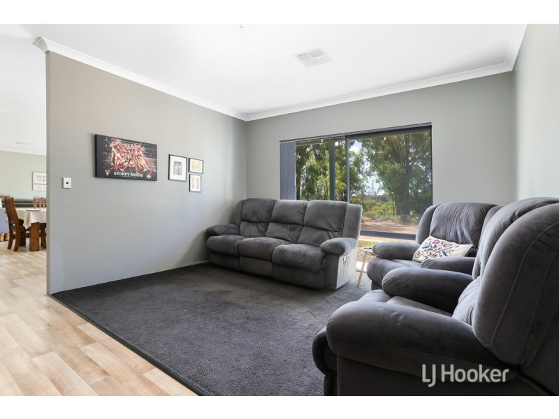 239 Booth Street, Collie WA 6225