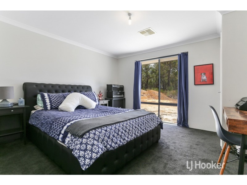 239 Booth Street, Collie WA 6225