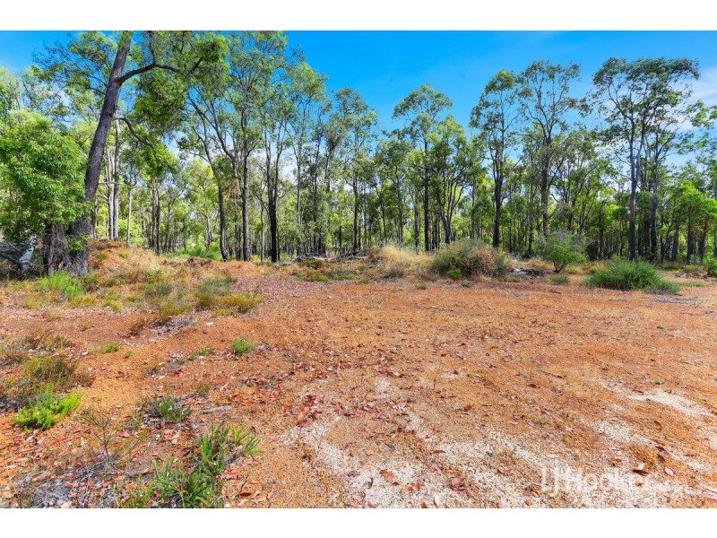 239 Booth Street, Collie WA 6225