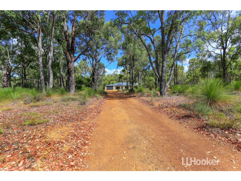 239 Booth Street, Collie WA 6225