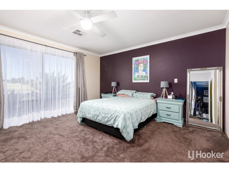 211 Braidwood Drive, Australind WA 6233