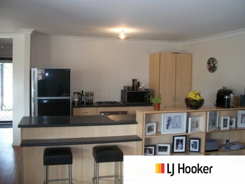 33 Swan Avenue, Millbridge WA 6232