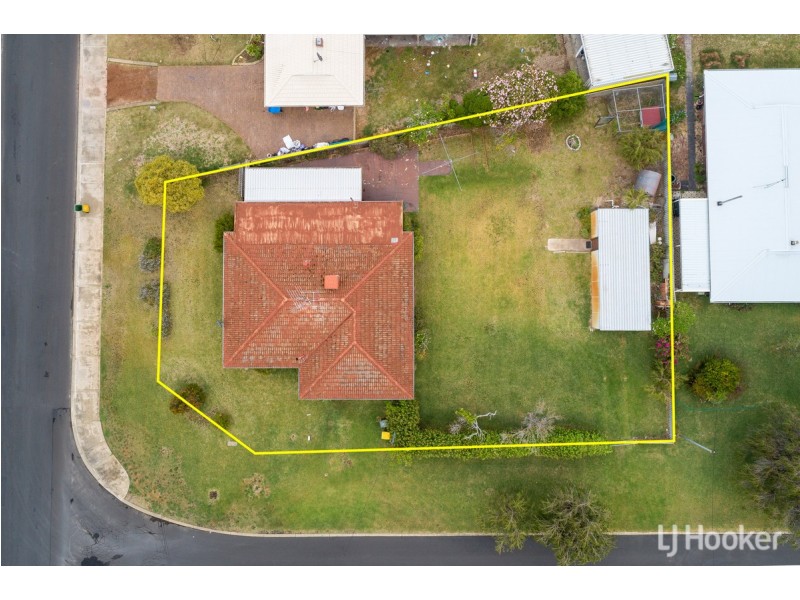 2 Knapton Street, West Busselton WA 6280