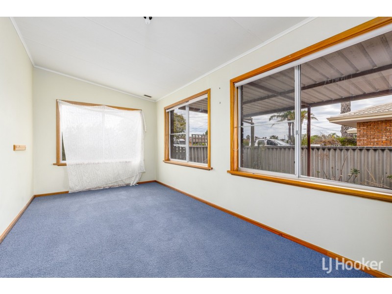 2 Knapton Street, West Busselton WA 6280