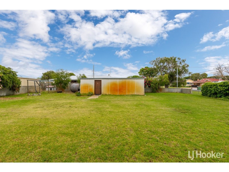 2 Knapton Street, West Busselton WA 6280