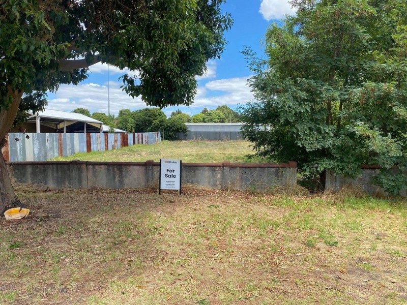 67 Johnston Street, Collie WA 6225