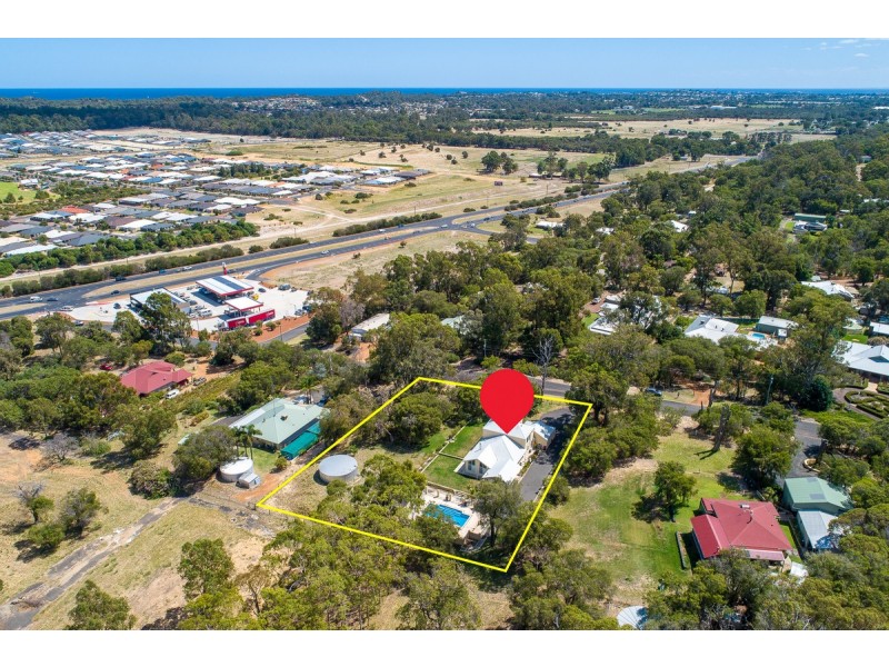 8 Maynard Parade, Gelorup WA 6230