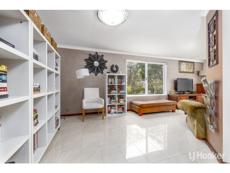 8 Maynard Parade, Gelorup WA 6230