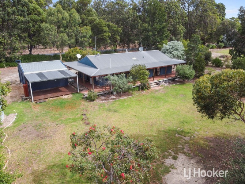 8 Jones Street, Yabberup WA 6239