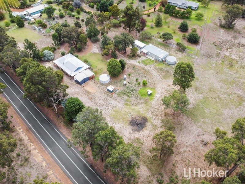 8 Jones Street, Yabberup WA 6239