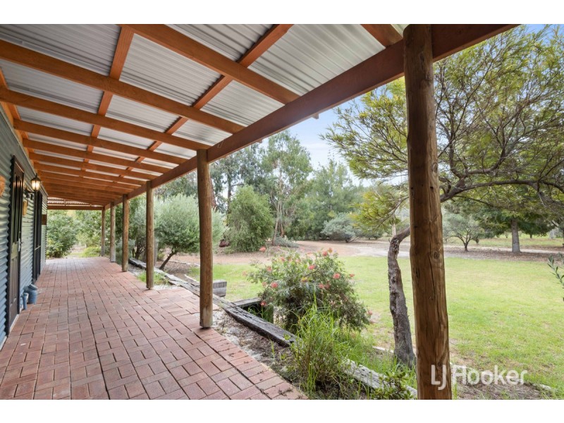 8 Jones Street, Yabberup WA 6239