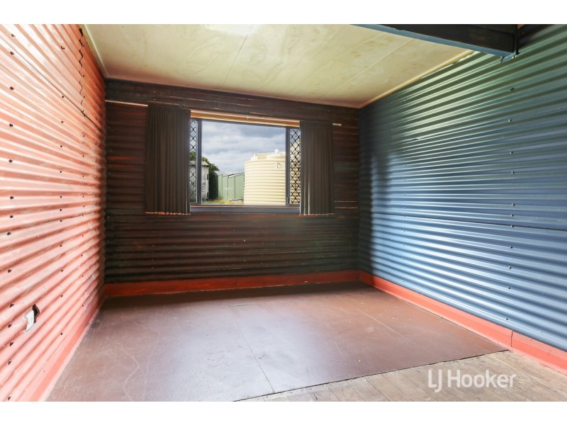 22 Hutton Street, Collie WA 6225