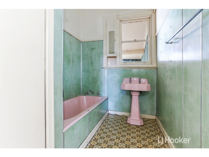 22 Hutton Street, Collie WA 6225