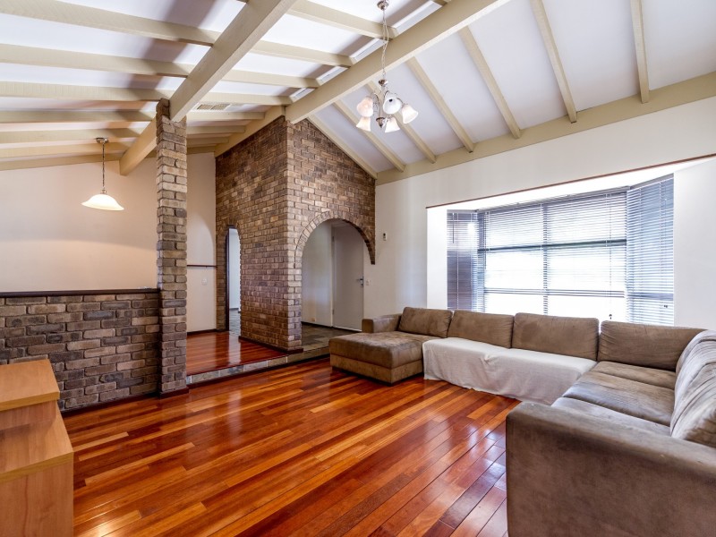 40 Underwood Street, Carey Park WA 6230