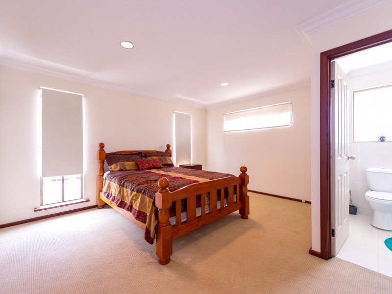 40 Underwood Street, Carey Park WA 6230