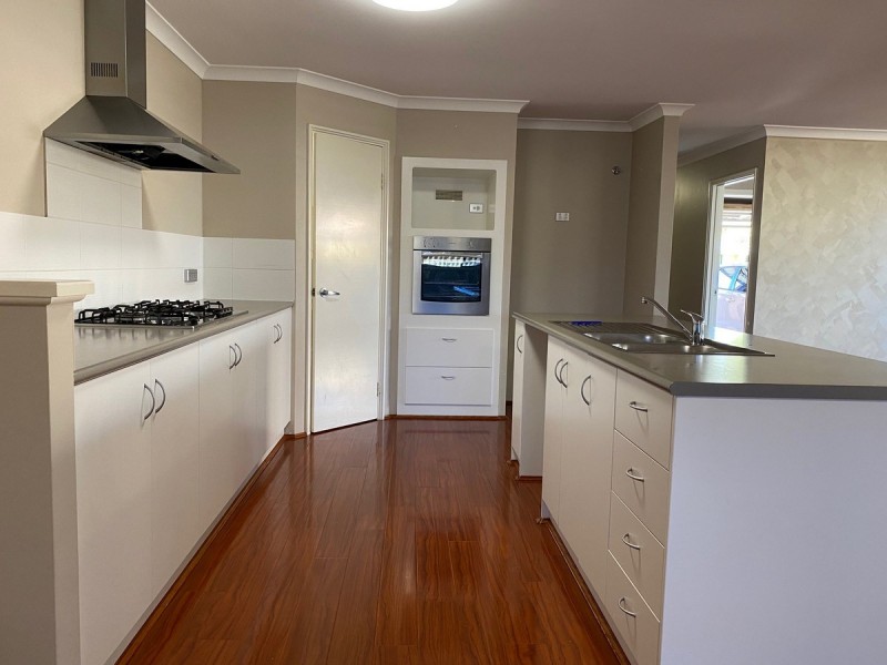 12 Carnegie Street, Dalyellup WA 6230