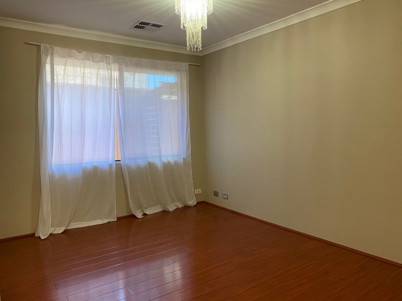12 Carnegie Street, Dalyellup WA 6230