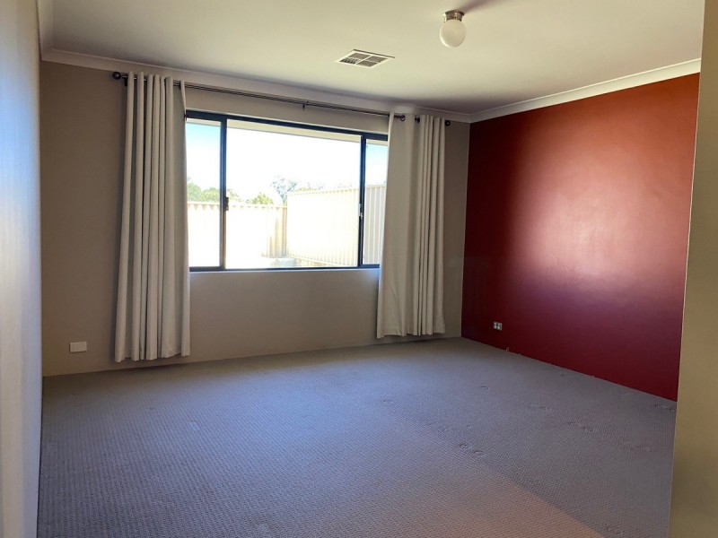 12 Carnegie Street, Dalyellup WA 6230