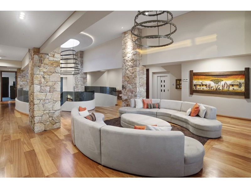 61 Lanyard Boulevard, Geographe WA 6280