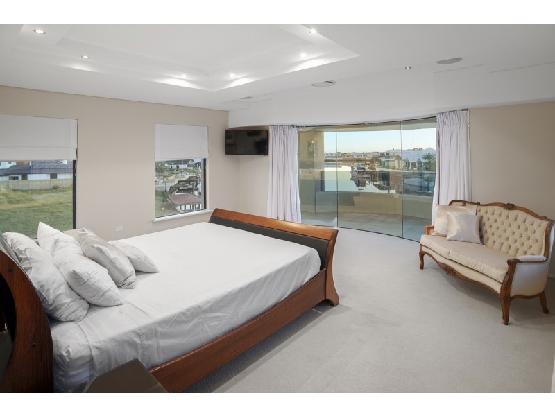 61 Lanyard Boulevard, Geographe WA 6280