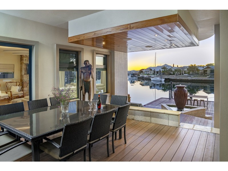 61 Lanyard Boulevard, Geographe WA 6280