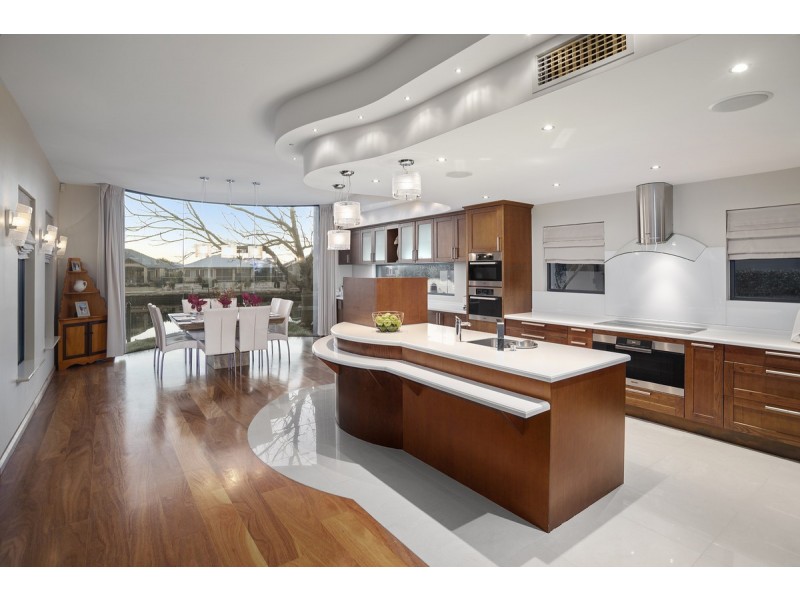 61 Lanyard Boulevard, Geographe WA 6280