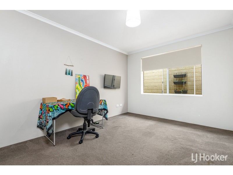 94 Santons Approach, Yalyalup WA 6280