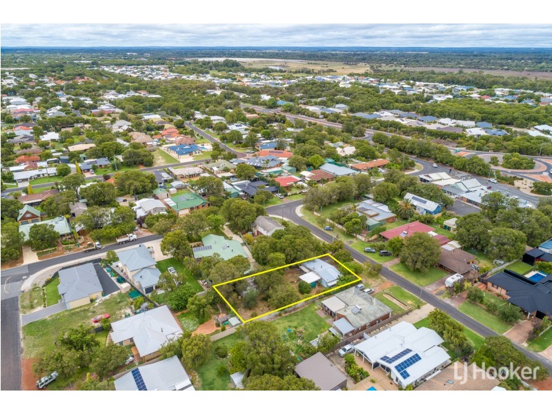 29 Dawson Avenue, Abbey WA 6280