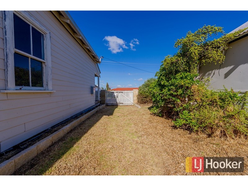 88 Beach Road, Bunbury WA 6230
