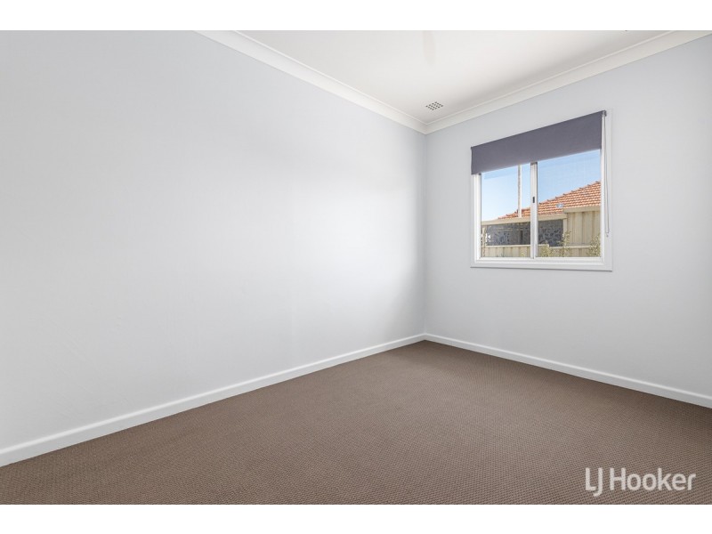 43 Hands Avenue, Carey Park WA 6230