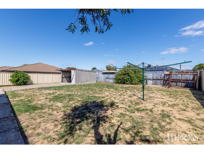 43 Hands Avenue, Carey Park WA 6230