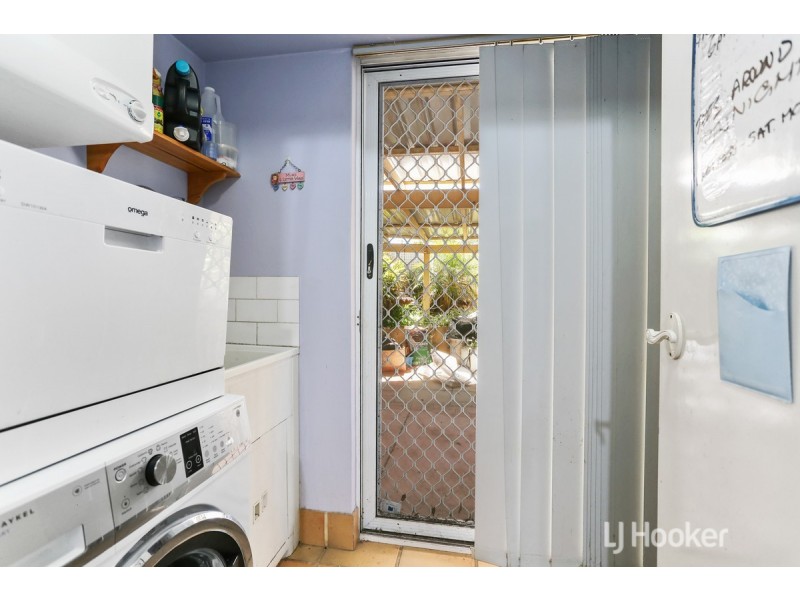 1 Sunburst Grove, Collie WA 6225