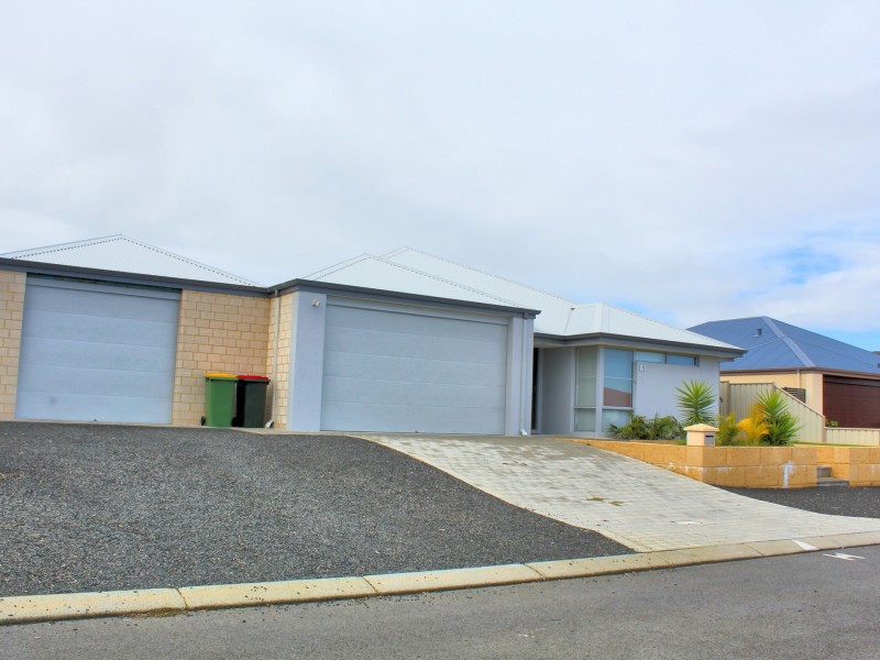 81 The Boulevard, Australind WA 6233