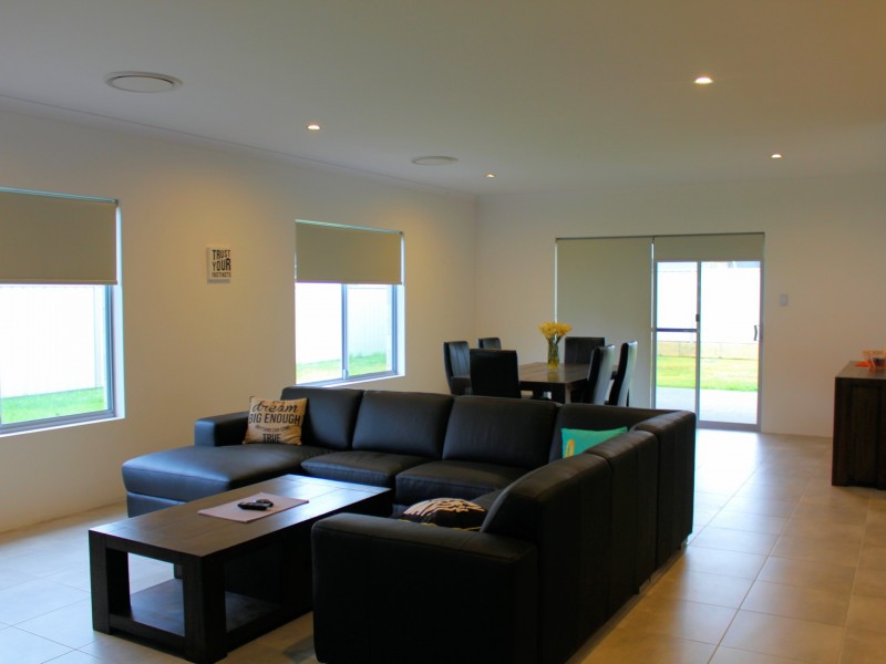 81 The Boulevard, Australind WA 6233