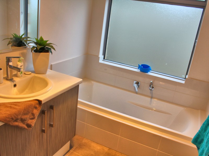 81 The Boulevard, Australind WA 6233