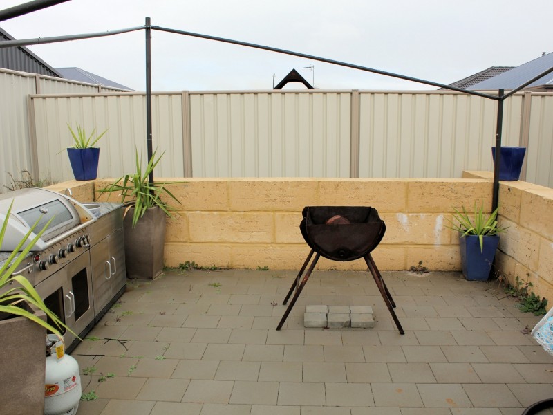 81 The Boulevard, Australind WA 6233