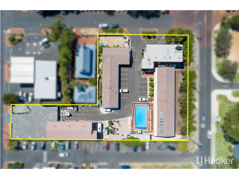 6 Pries Avenue, Busselton WA 6280