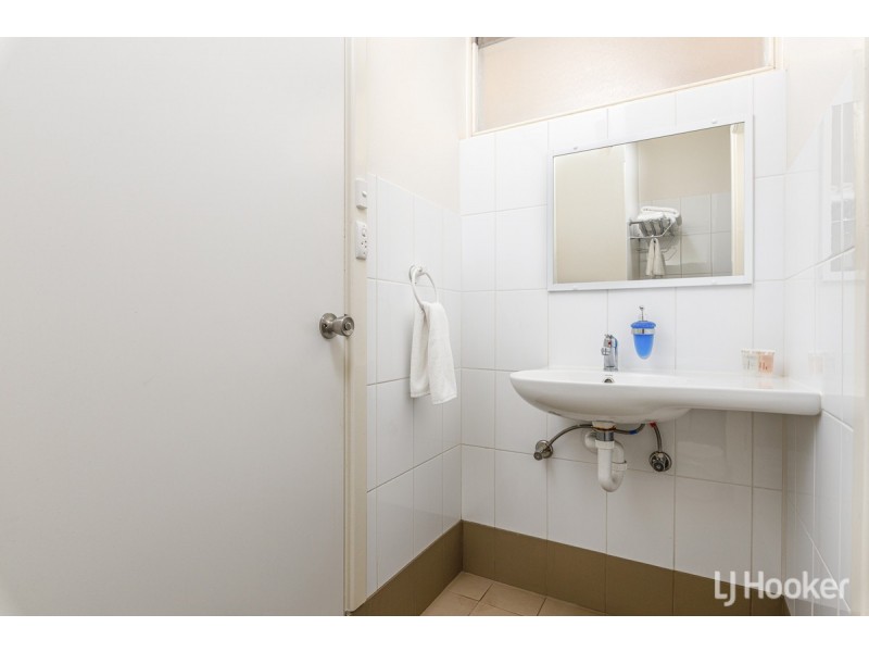 6 Pries Avenue, Busselton WA 6280