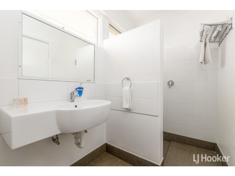 6 Pries Avenue, Busselton WA 6280