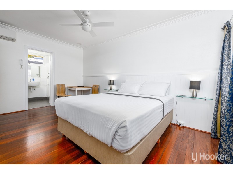 6 Pries Avenue, Busselton WA 6280