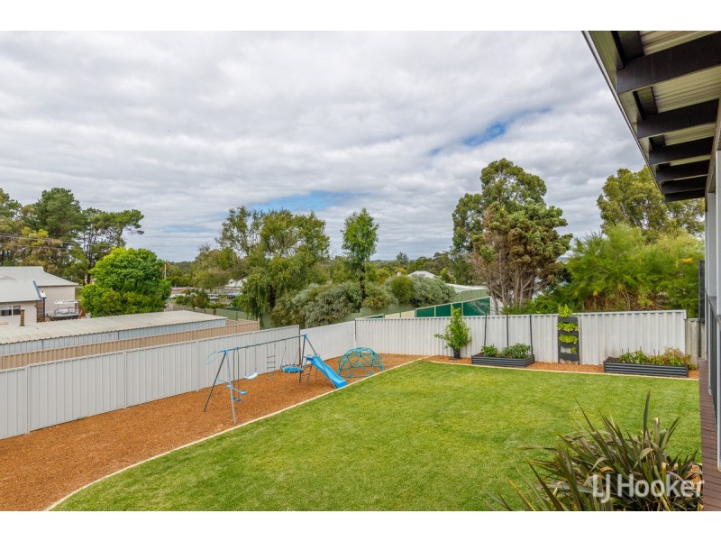 6 Swanstone Street, Collie WA 6225