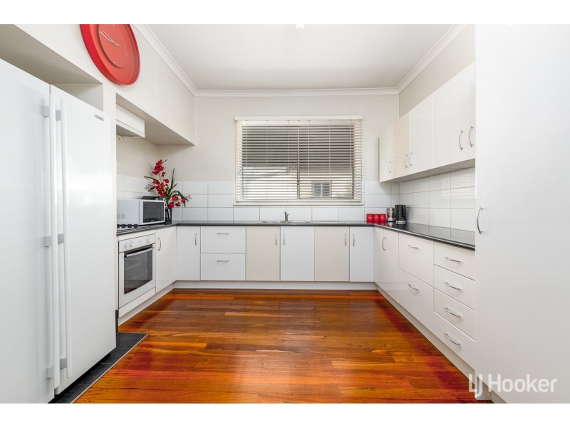 6 Swanstone Street, Collie WA 6225