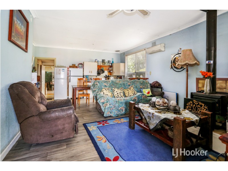 1 Simpson Street, Collie WA 6225