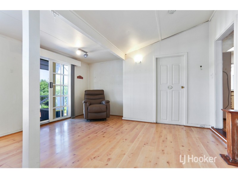 74 Swanstone Street, Collie WA 6225