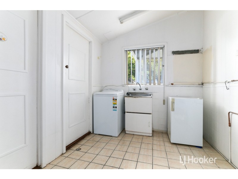 74 Swanstone Street, Collie WA 6225