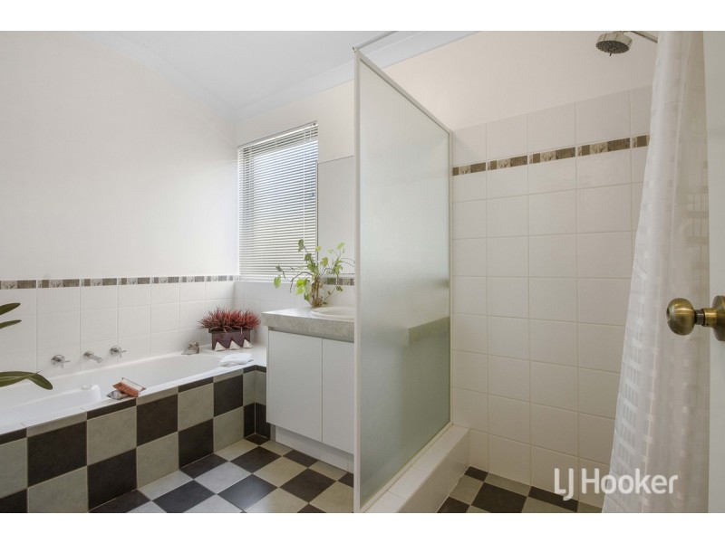 24 Alyxia Drive, Glen Iris WA 6230