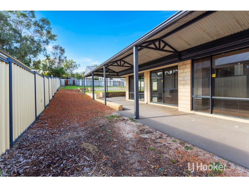 14 Irwin Street, Collie WA 6225