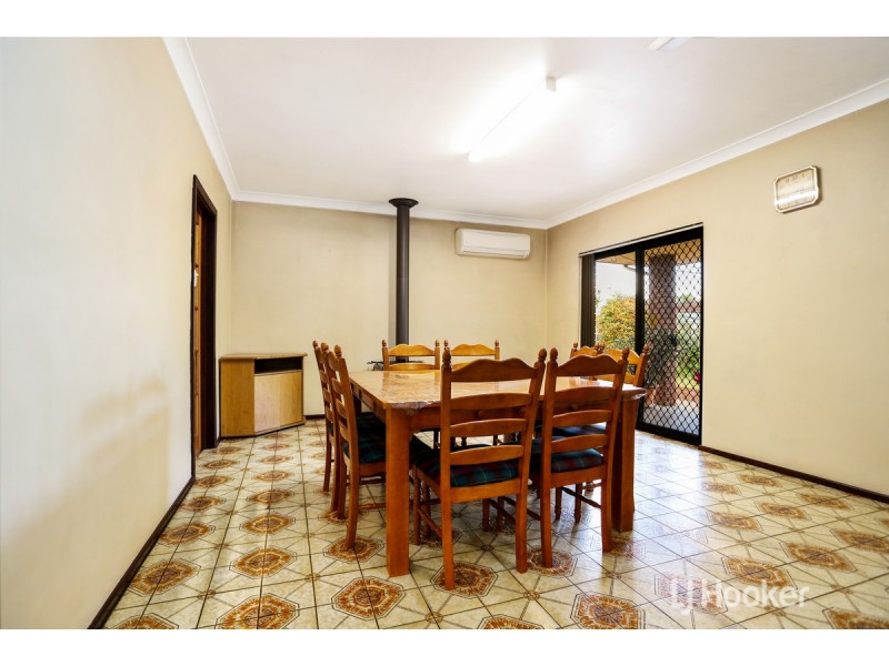 41 Roberts Street, Collie WA 6225